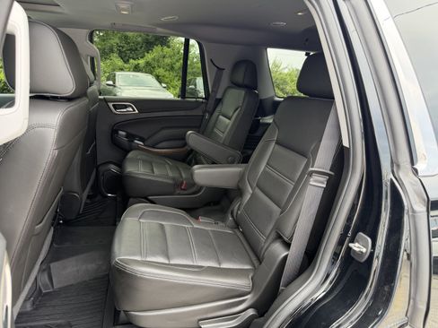 Used 2019 GMC Yukon Denali AWD/4WD image 12