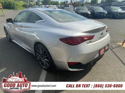 Used 2017 INFINITI Q60 Red Sport 400 AWD/4WD image 7