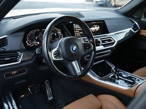 Used 2023 BMW X5 xDrive45e w/ M Sport Package image 19