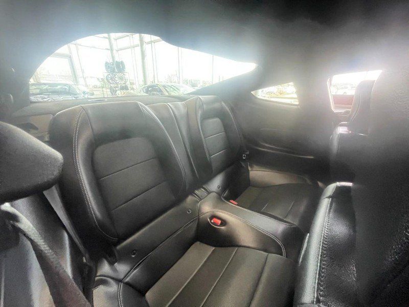 Used 2022 Ford Mustang GT Premium RWD image 11