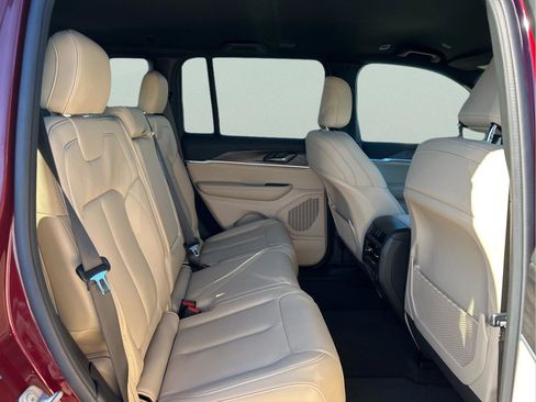 New 2025 Jeep Grand Cherokee Limited w/ Black Appearance Package image 28