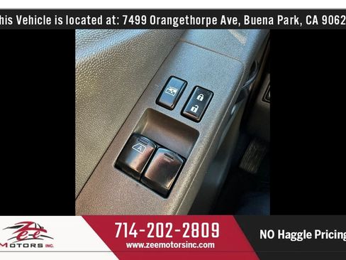 Used 2010 Nissan Frontier SE w/ SE Value Truck Pkg AWD/4WD image 35
