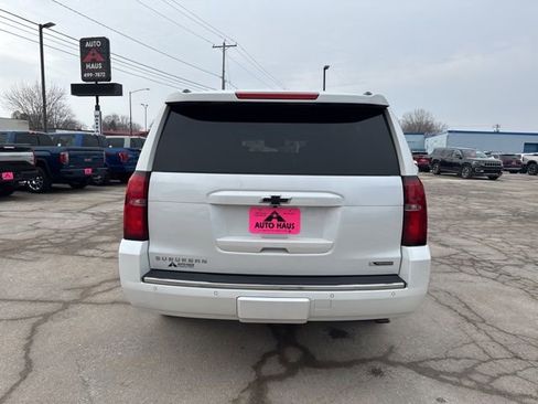 Used 2017 Chevrolet Suburban Premier image 23
