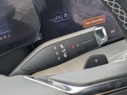 New 2026 Chevrolet Traverse LT FWD image 28