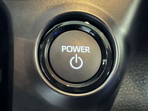 Certified 2026 Toyota Sienna XLE Woodland Edition AWD/4WD image 19