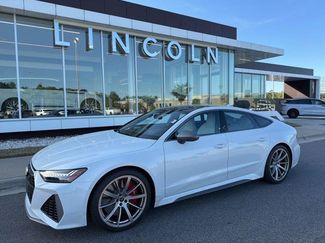 Used 2025 Audi RS 7 Performance video 1