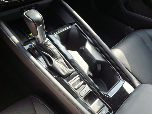 Used 2023 Honda Accord Touring image 15
