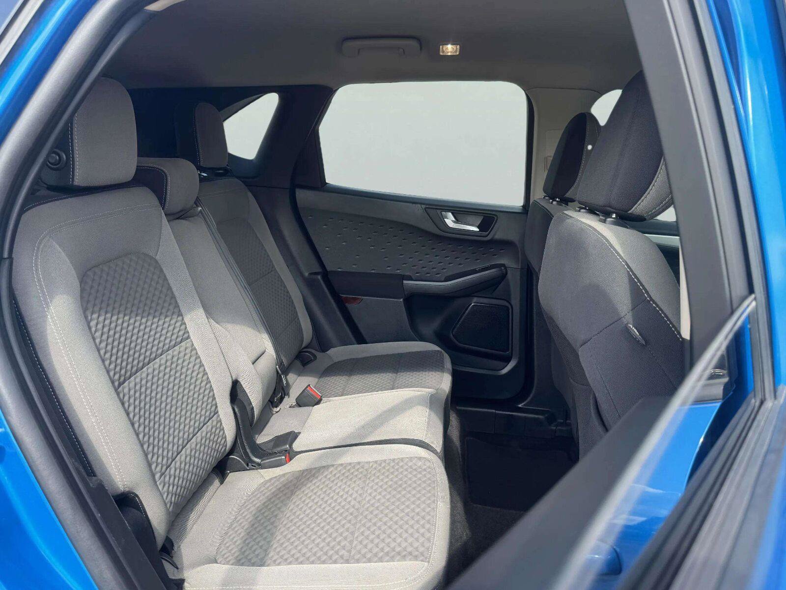 Used 2022 Ford Escape SE w/ Convenience Package FWD image 37