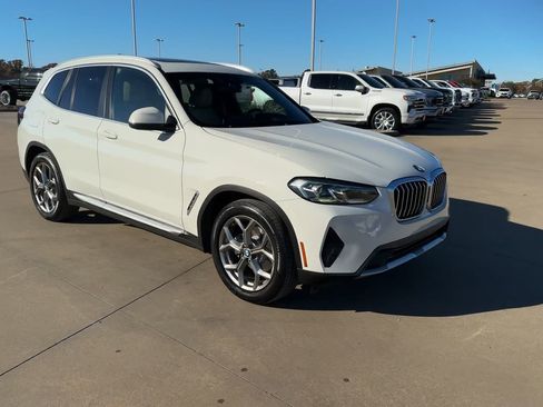 Used 2022 BMW X3 sDrive30i w/ Convenience Package image 3
