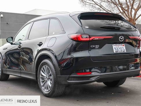 Used 2024 MAZDA CX-90 3.3 Turbo w/ Preferred Plus image 4