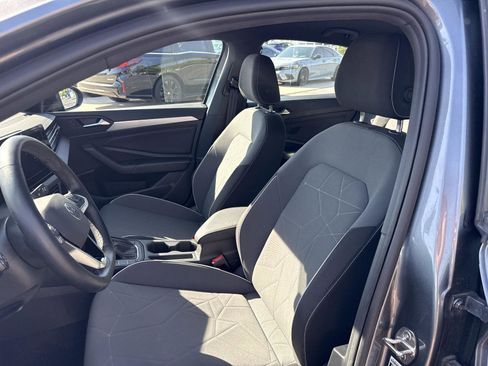 Used 2025 Volkswagen Jetta Sport FWD image 13