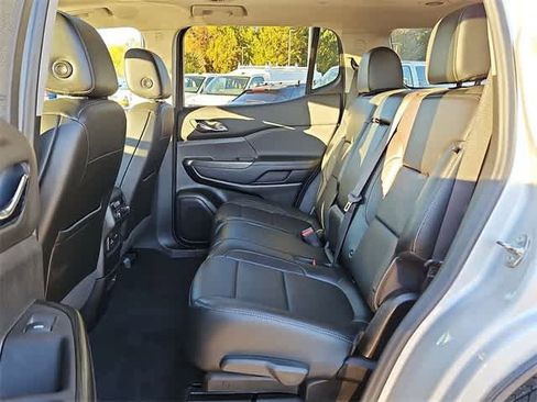 Certified 2020 GMC Acadia SLT image 32