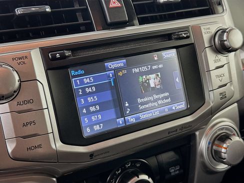 Used 2016 Toyota 4Runner SR5 AWD/4WD image 13