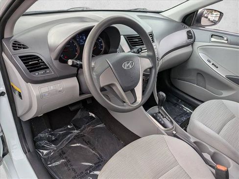 Used 2016 Hyundai Accent SE FWD image 9