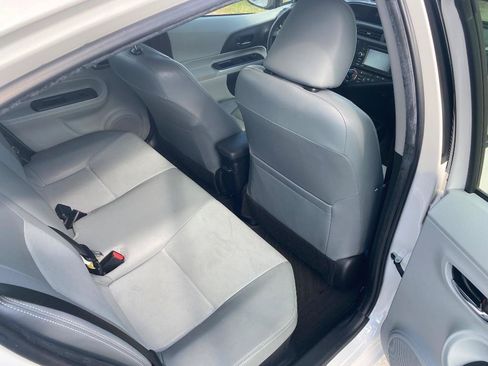 Used 2014 Toyota Prius C Four FWD image 18
