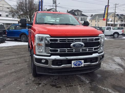 Used 2024 Ford F350 XL w/ Snow Plow Prep Package image 3