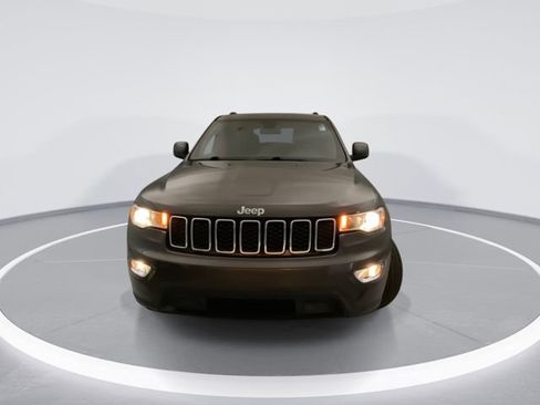 Used 2021 Jeep Grand Cherokee Laredo AWD/4WD image 7