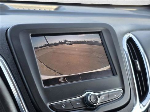 Used 2023 Chevrolet Equinox LT w/ LPO, Floor Liner Package image 24