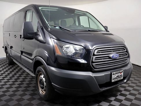 Used 2018 Ford Transit 350 XL RWD image 5