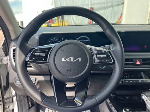 Certified 2024 Kia Seltos EX AWD/4WD image 20