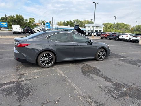 Used 2026 Toyota Camry XLE w/ Premium Package AWD/4WD image 22