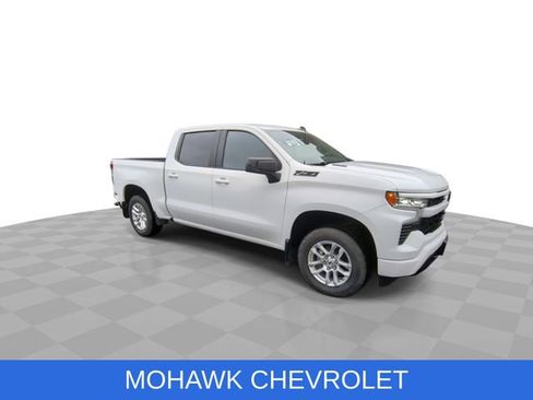 Used 2023 Chevrolet Silverado 1500 RST w/ Convenience Package II AWD/4WD image 2