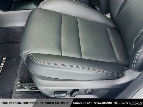 Certified 2023 Nissan Rogue SL w/ SL Premium Package AWD/4WD image 20