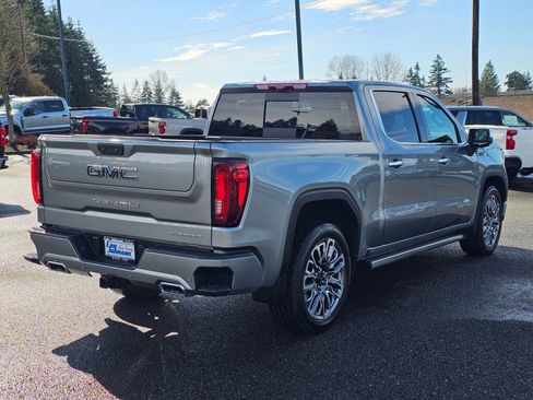 Used 2025 GMC Sierra 1500 Denali Ultimate AWD/4WD image 5