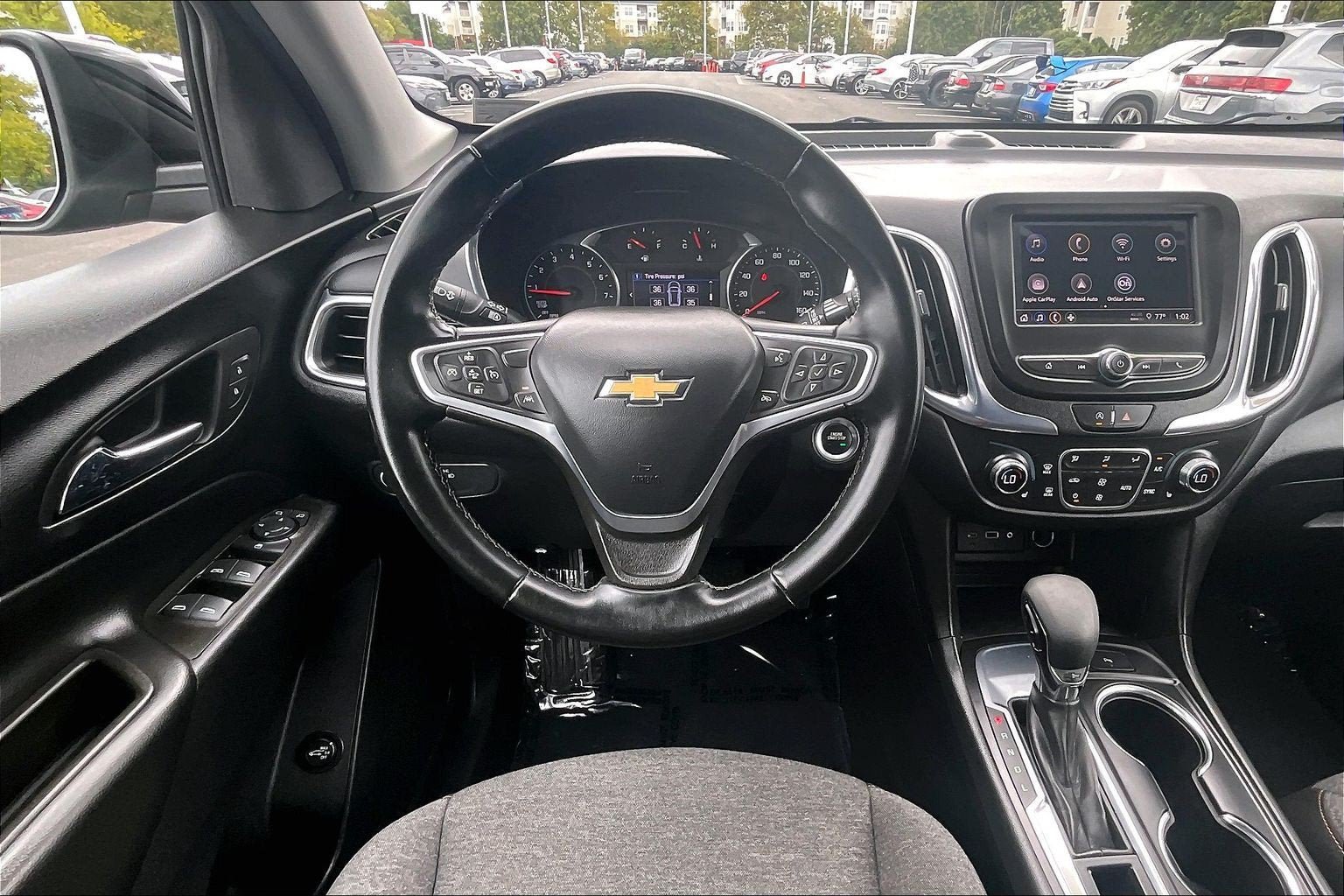 Used 2023 Chevrolet Equinox LT w/ Driver Convenience Package FWD image 5