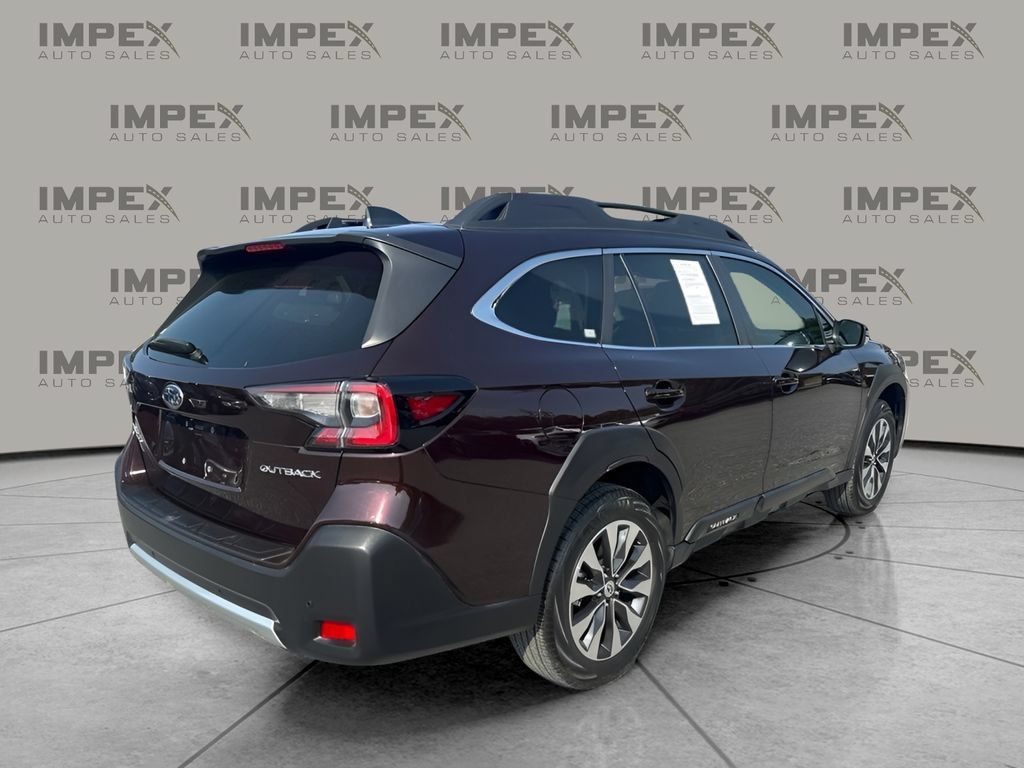 Used 2024 Subaru Outback Limited AWD/4WD image 5