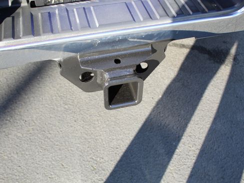 Used 2015 Chevrolet Silverado 2500 LT w/ LT Convenience Package image 16