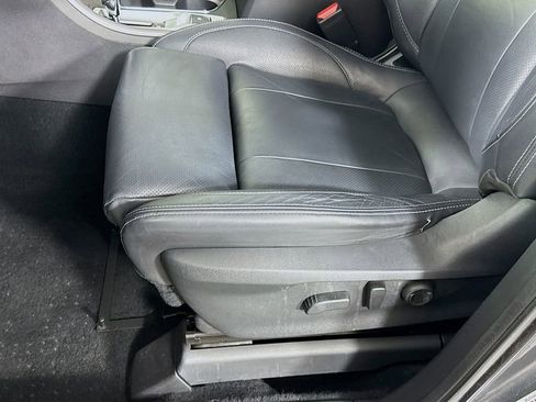 Used 2019 Subaru Ascent Limited AWD/4WD image 22