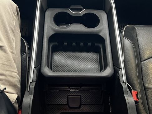 Used 2021 RAM 3500 Laramie w/ Night Edition image 50