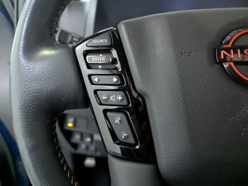 Used 2023 Nissan Frontier PRO-4X w/ Pro-4X Premium Package image 21