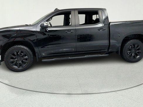 Used 2021 Chevrolet Silverado 1500 LT w/ All Star Edition Plus AWD/4WD image 2