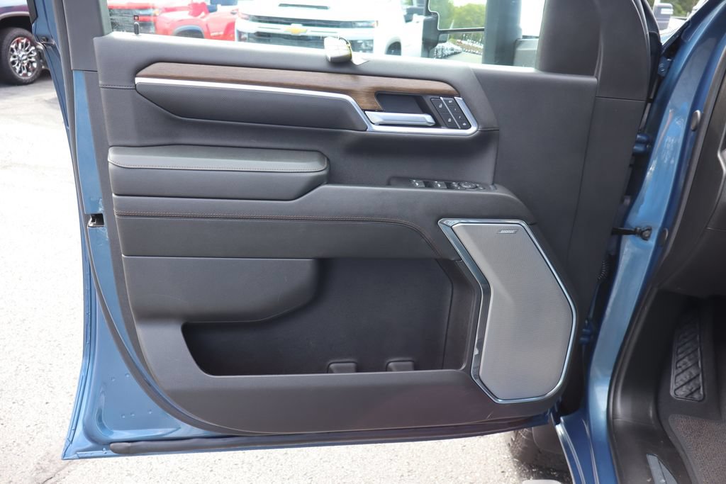 Used 2024 Chevrolet Silverado 2500 High Country w/ Z71 Off-Road Package AWD/4WD image 24