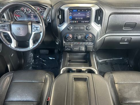 Used 2020 Chevrolet Silverado 1500 LT Trail Boss AWD/4WD image 12