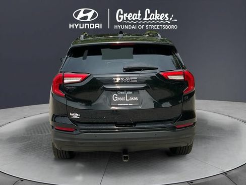 Used 2022 GMC Terrain SLE w/ Driver Convenience Package FWD image 5