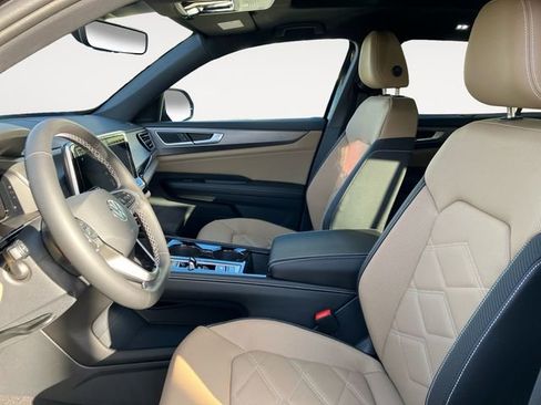 New 2026 Volkswagen Atlas Cross Sport SE AWD/4WD image 9