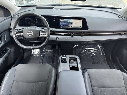 Used 2024 Nissan Ariya AWD image 21