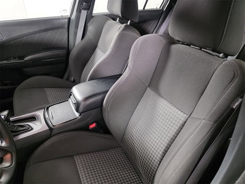 Used 2022 Dodge Charger GT w/ Blacktop Package image 12