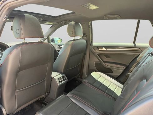 Used 2016 Volkswagen GTI SE FWD image 27