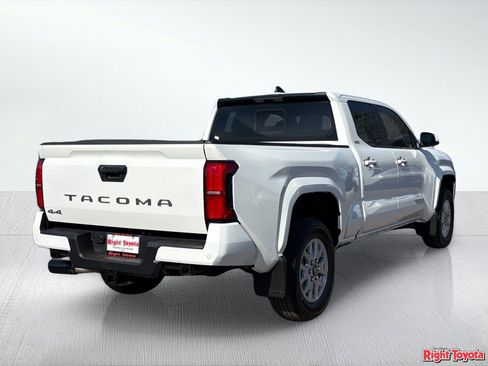 New 2026 Toyota Tacoma SR5 AWD/4WD image 7