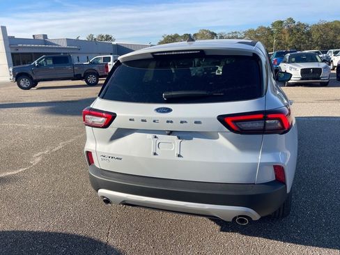 New 2026 Ford Escape Active image 10