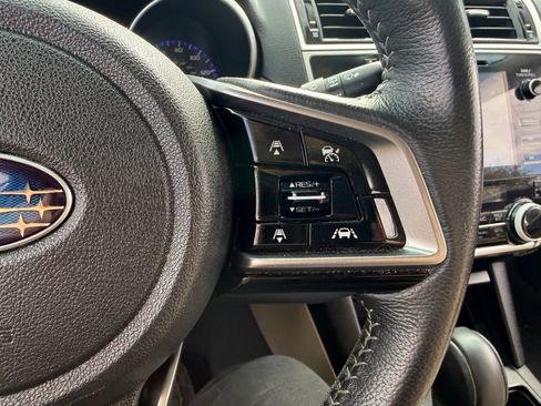Used 2018 Subaru Outback 2.5i Limited image 14