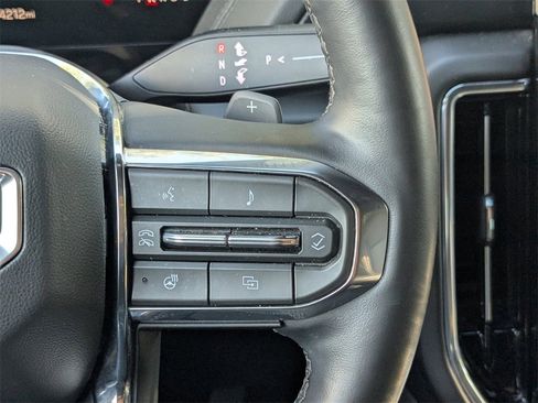 Used 2025 GMC Yukon Denali image 21