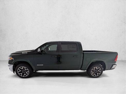 New 2026 RAM 1500 Laramie AWD/4WD image 9