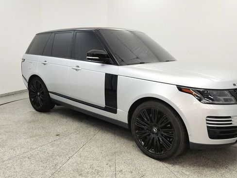 Used 2019 Land Rover Range Rover Supercharged AWD/4WD image 7