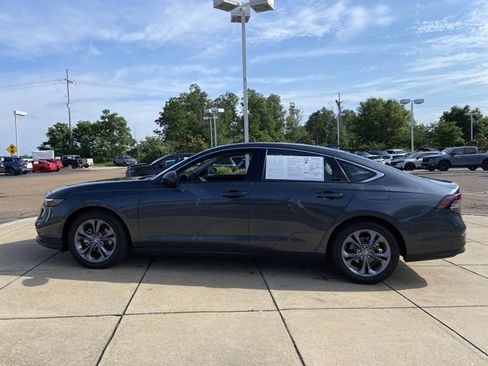 Used 2024 Honda Accord EX image 7
