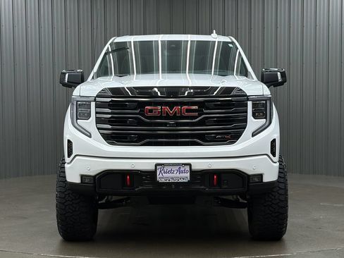 Used 2026 GMC Sierra 1500 AT4 w/ AT4 Premium Package AWD/4WD image 8
